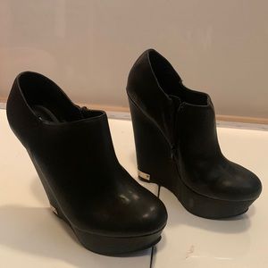 Steve Madden Heyroic Booties